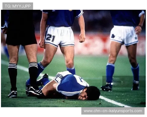 马特乌斯豪言:马拉多纳才是球场上的王者!,缅怀球王马拉多纳